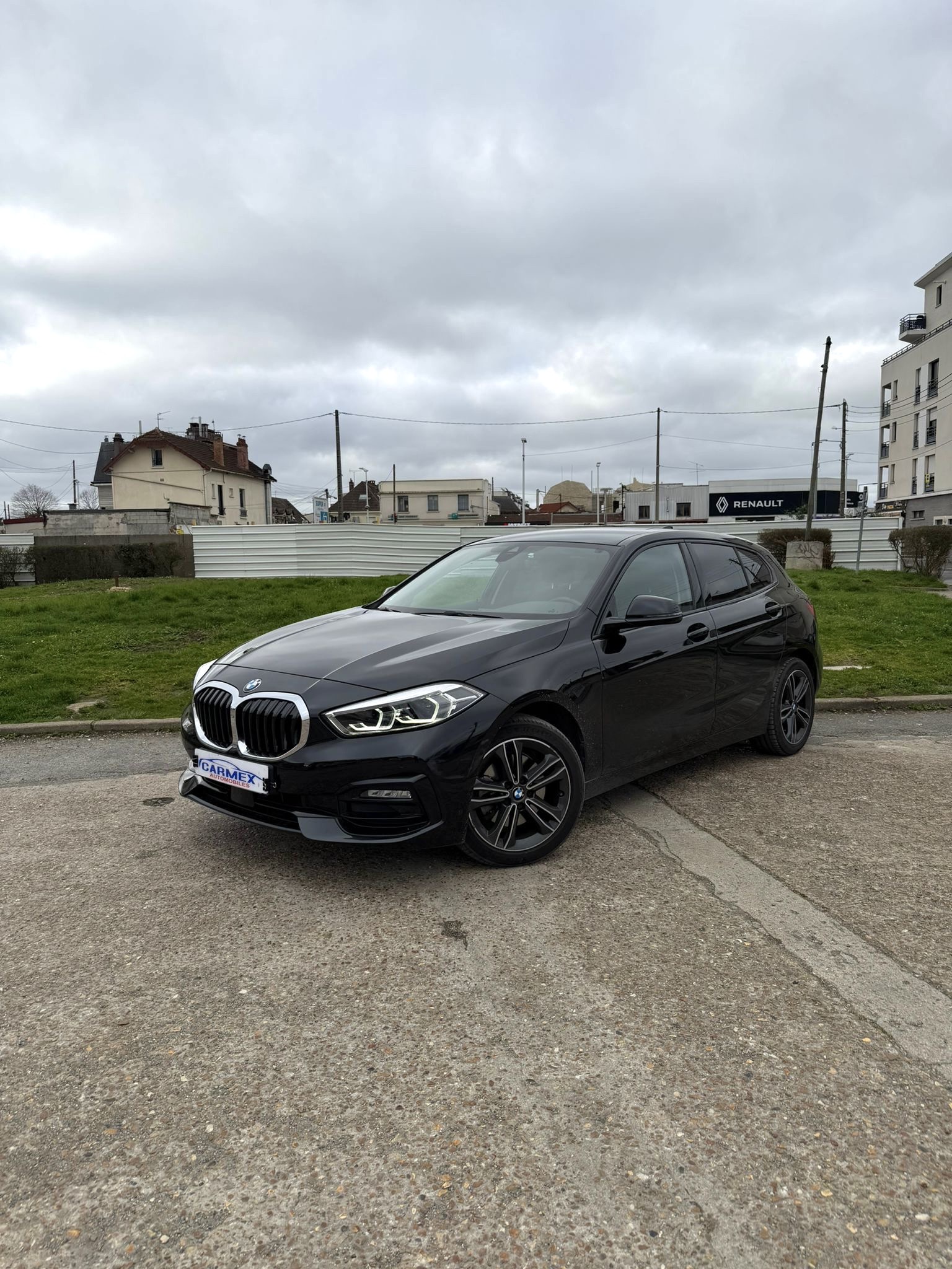 Photo principale de BMW Série 1 118i Edition Sport 1.5 136ch DKG7 #0001