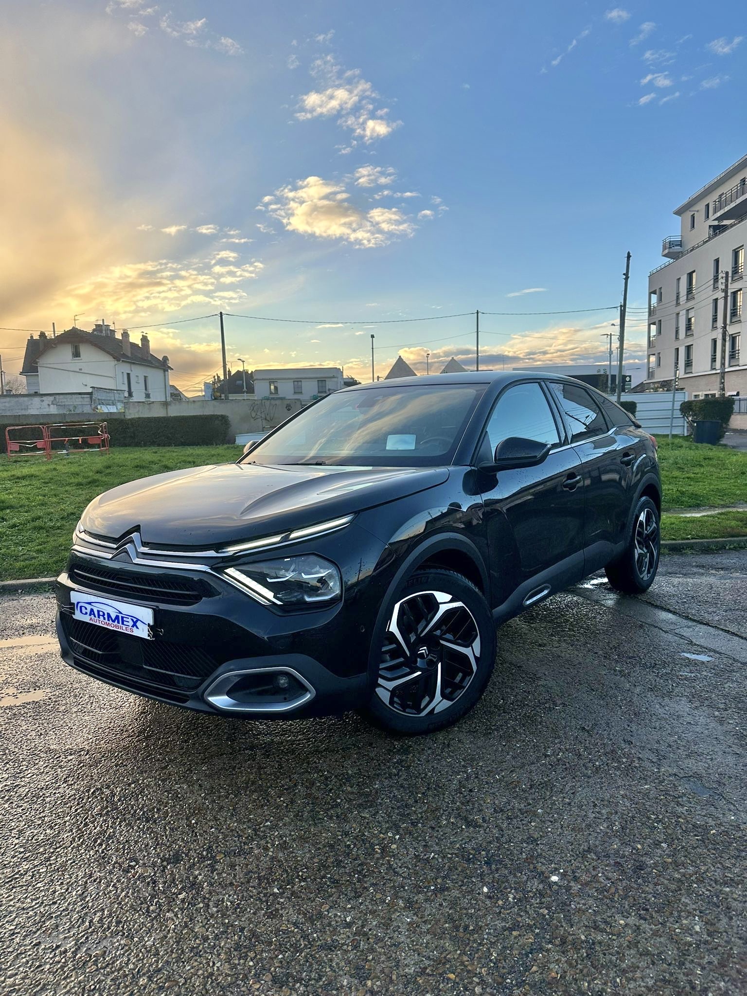 Photo principale de Citroën C4 Shine 130ch